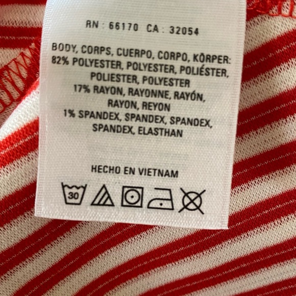 9-HI5 STCL ❤️RED❤️ SLEEVELESS FIT & FLARE TOP SIZE MEDIUM 🌟NWOT🌟 - Picture 13 of 14